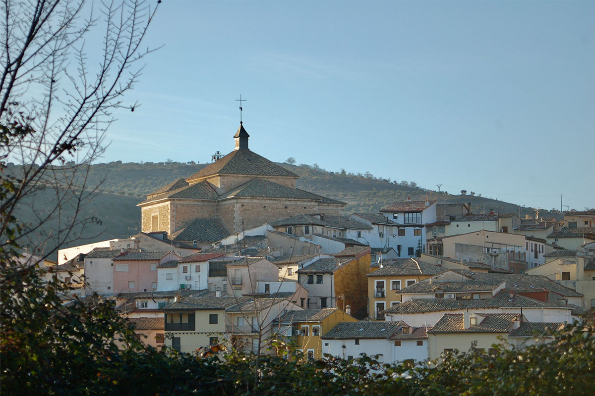 iglesia-vista-1200x800